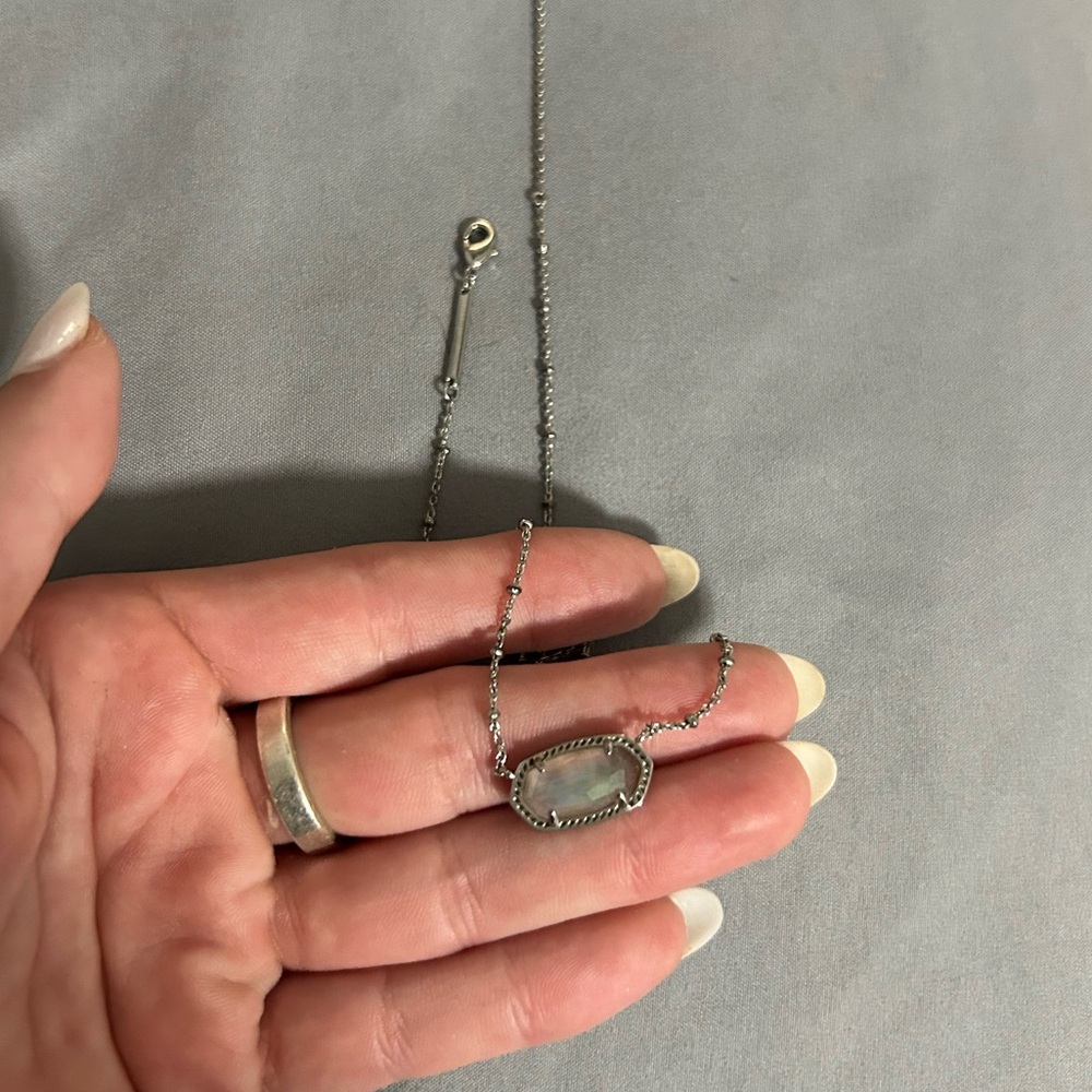Kendra Scott Necklace